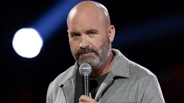 TOM SEGURA