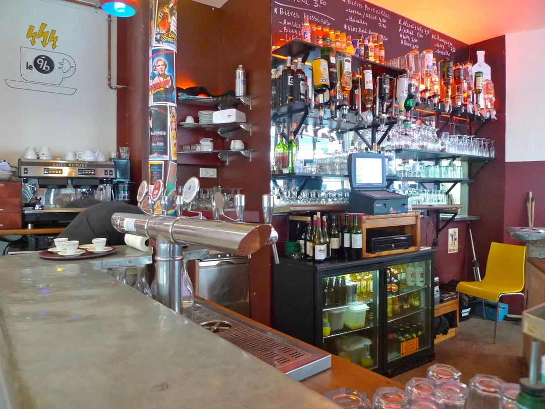 Le 9b Restaurant Bar Paris