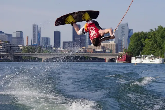 Faire du sport en plein air à Paris au mois d'août