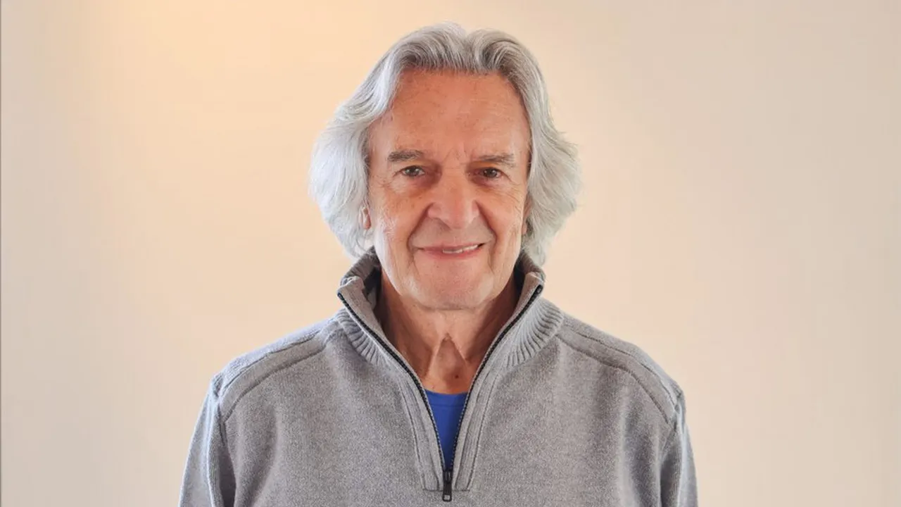 JOHN MCLAUGHLIN & THE 4TH DIMENSION