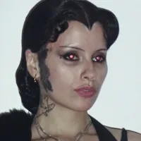 Lucy La Dusk