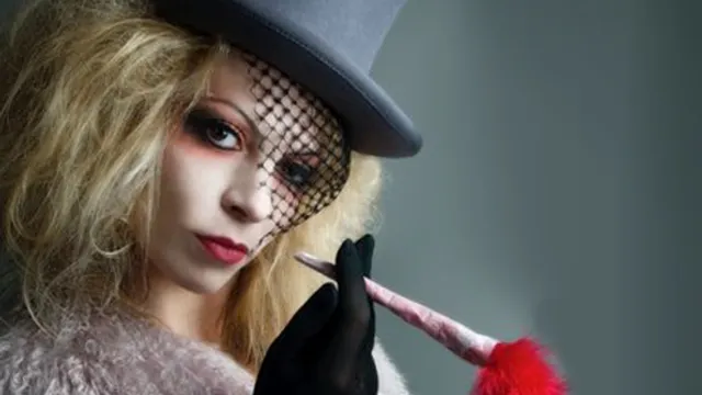 ALICE AU PAYS DES MERVEILLES