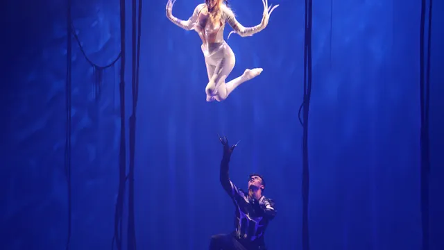 Mugler Follies : une expérience unique dans un théâtre pour la Saint-Valentin !