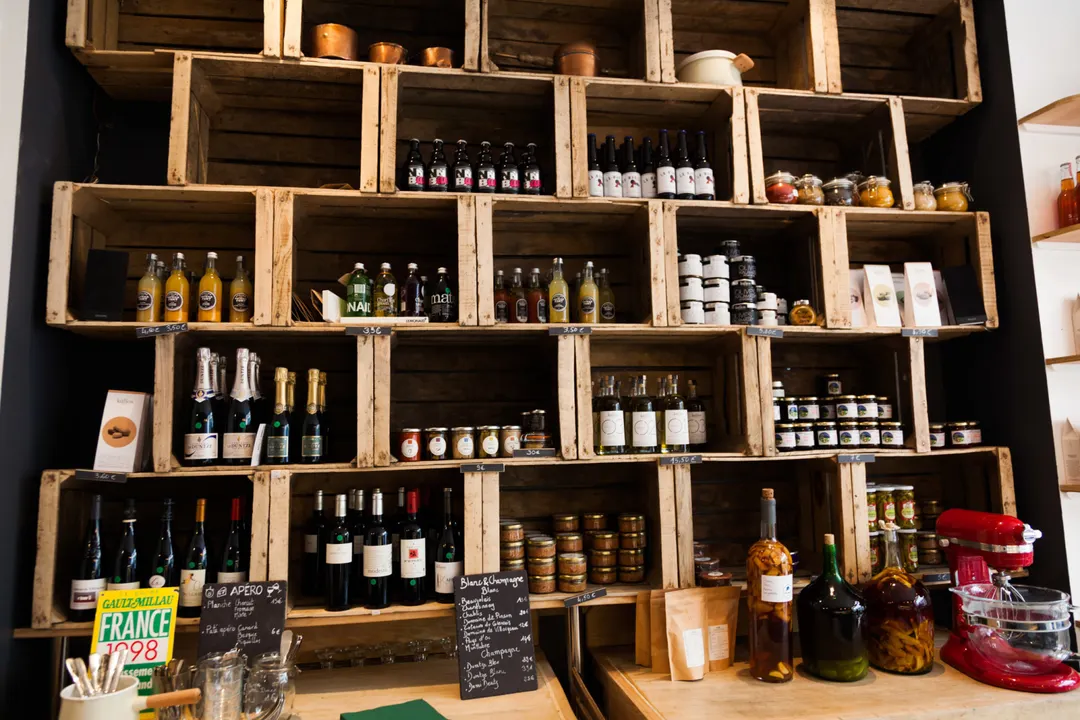 Chéri Charlot Restaurant Shop Paris