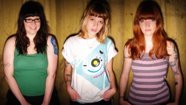 COLORS MUSIC ESTIVAL >> VIVIAN GIRLS