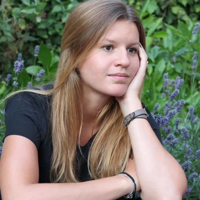 Victoire M