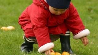 Chasse aux oeufs dans les Jardins Renoir