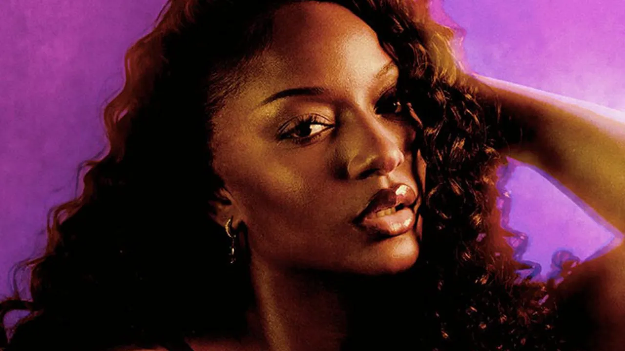 AYRA STARR
