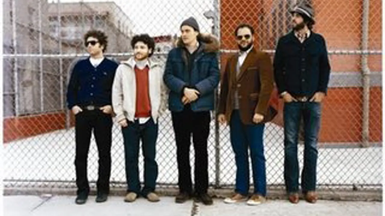 Lee Fields & The Expressions + Menahan Street Band