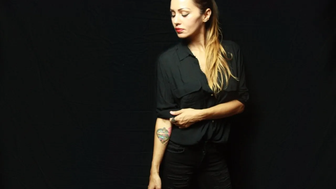 Zig Zag : Deborah De Luca & Lovra