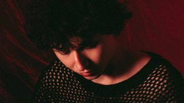 ELLiS·D