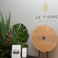 Le Tigre Yoga Club