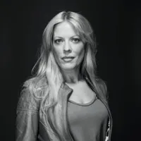 Sherie Rene Scott