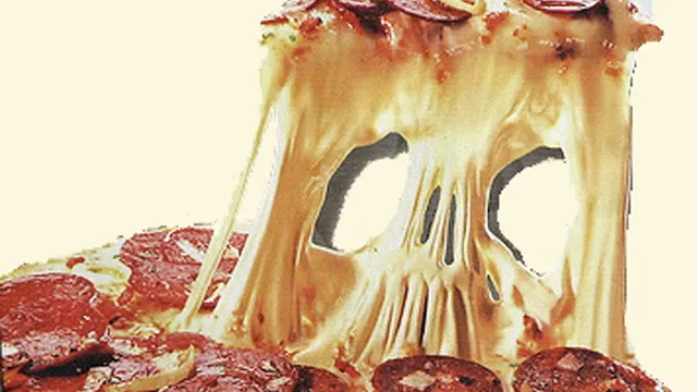 Open Pizza, Cheap Cocktail & DJ Set : What The Fuzz