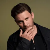 Jeremy Irvine