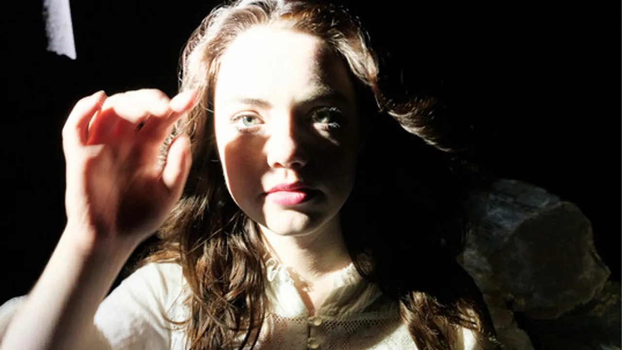 Genevieve Stokes « Hiding Places Tour »