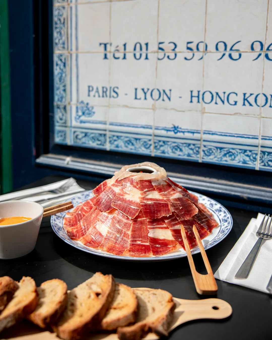 Bellota Bellota - Tour Eiffel Restaurant Shop Paris