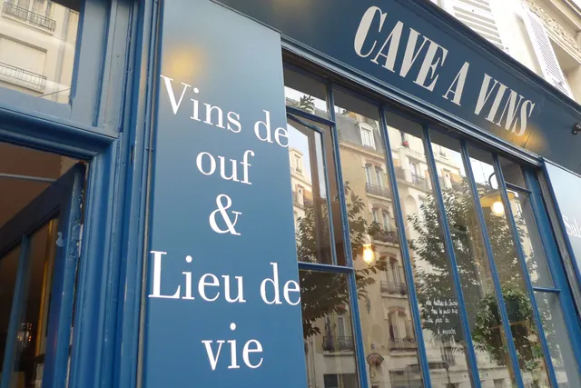 Comestibles & Marchand de Vins, le slasheur de rue du Mont-Cenis
