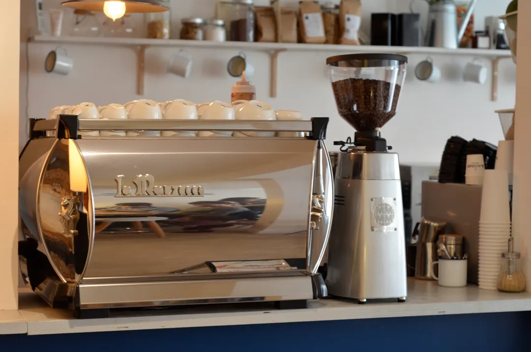 Blackburn Coffee Restaurant Paris