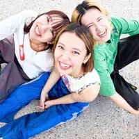メとメ
