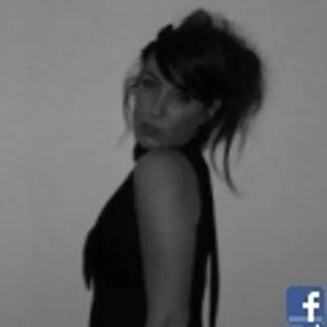 Hélène R