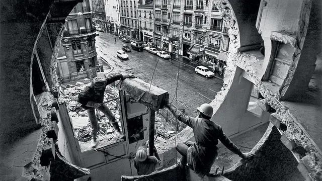 Gordon Matta-Clark - Anarchitecte
