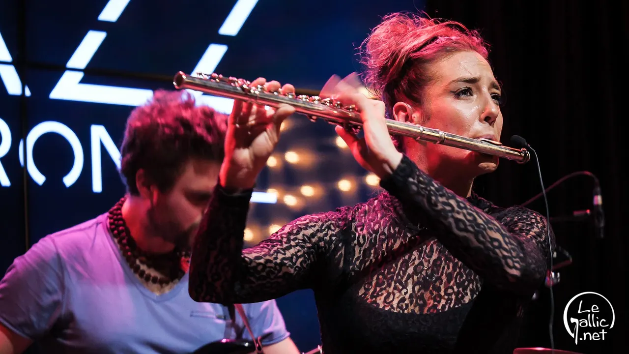 Electro FUNK - Ludivine Issambourg, 19 et 20 Juillet, Caveau