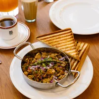Mumbai Café