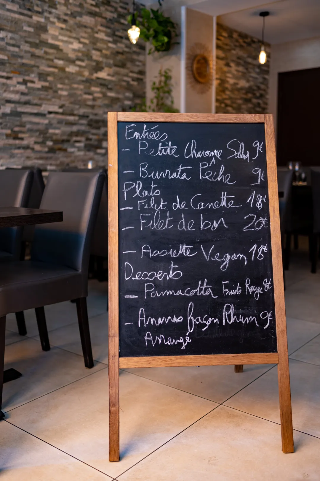 Le Petit Charonne Restaurant Paris