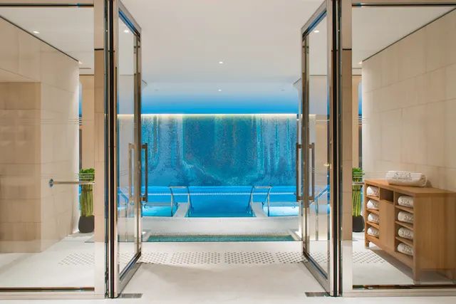 Cher patron, aujourd'hui j'ai piscine