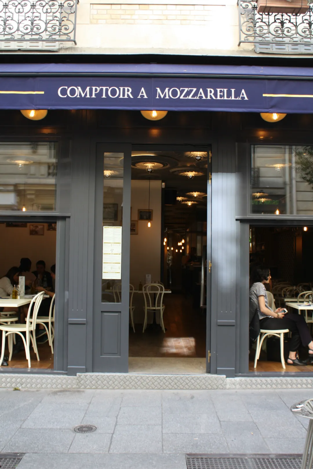 Mozzato, Comptoir à Mozzarella Restaurant Paris