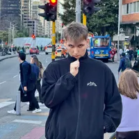 B2