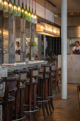 Le 6 Paul Bert Restaurant Paris