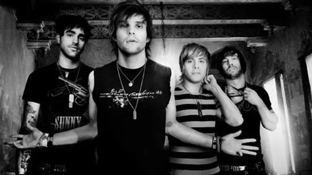BOYS LIKE GIRLS