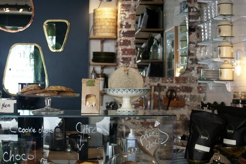 Flea Restaurant Saint-Ouen
