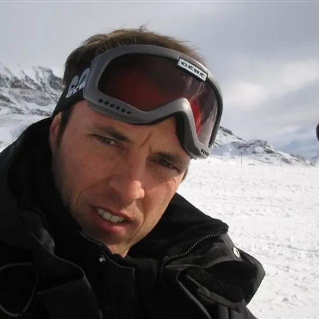 Damien D
