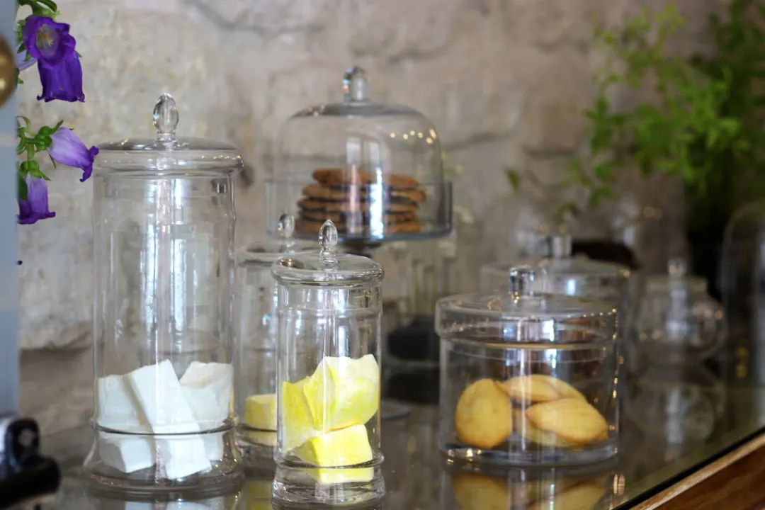 Laurent Favre Mot Restaurant Shop Paris