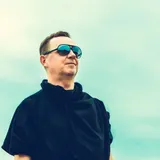 Nick Warren