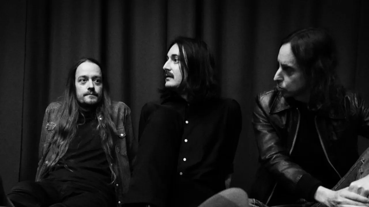 THE DATSUNS