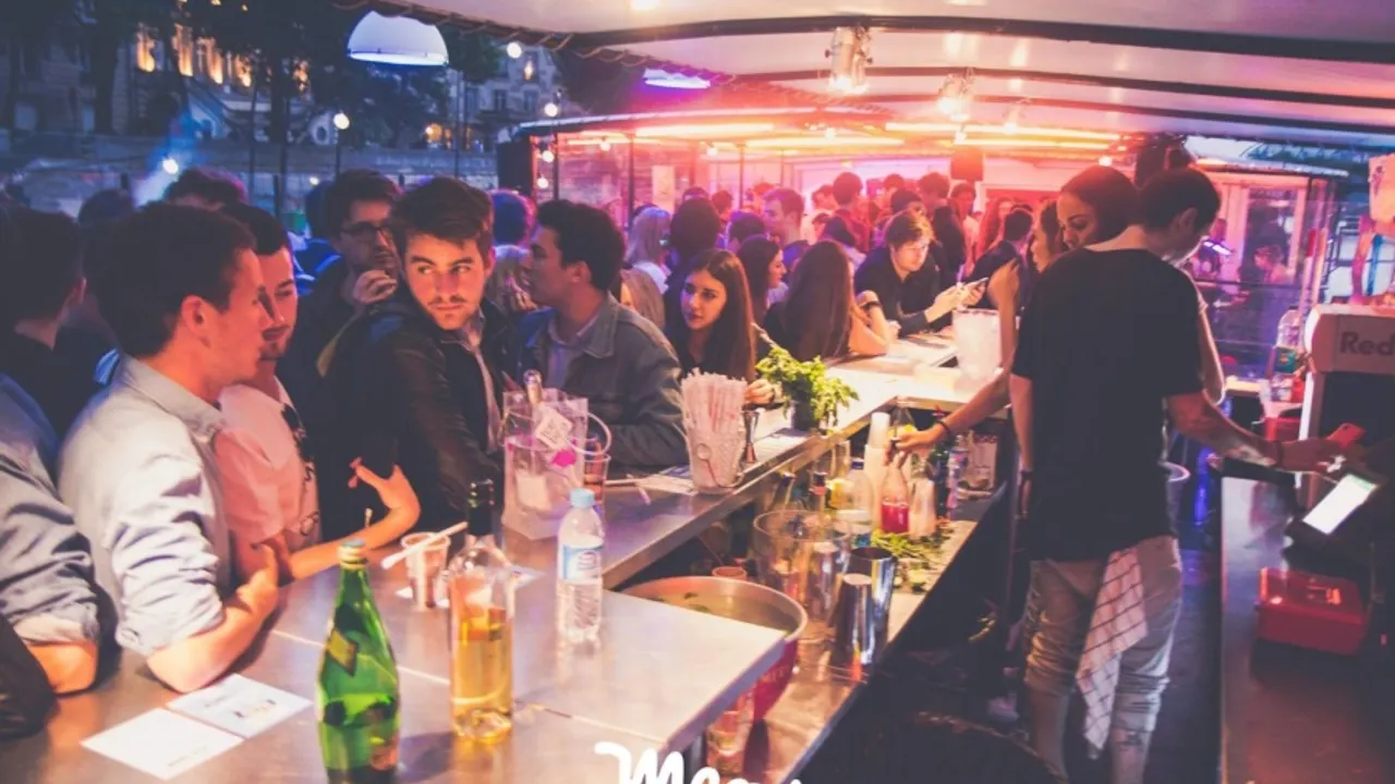 TERRASSE MEOW - Cocktails & Décibels