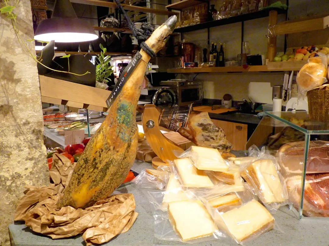 Les Amis des Messina Restaurant Paris