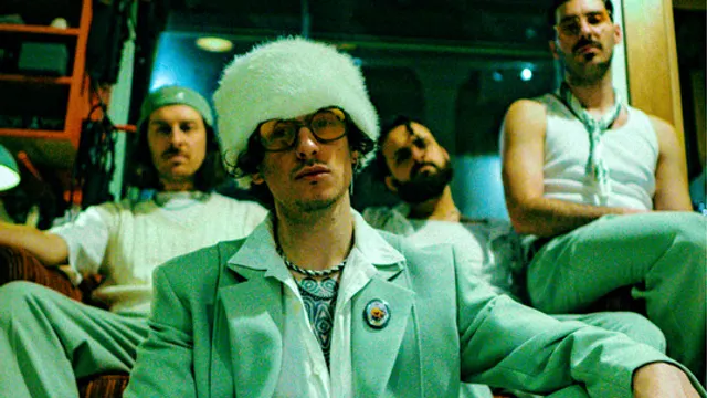 vianova, Protest the Hero