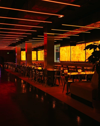 La Fav Restaurant Club Bar Paris