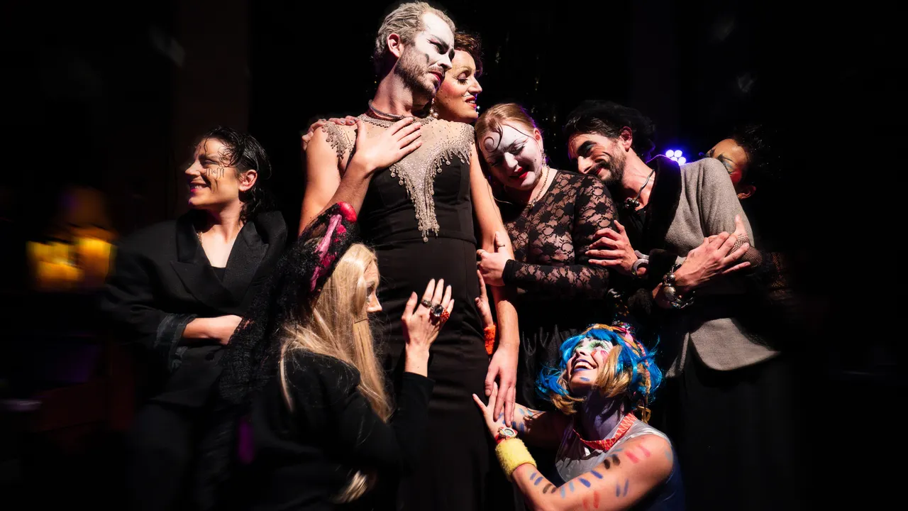 Cabaret Bad Biches
