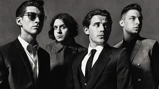 SUNDAY TRIBUTE // ARCTIC MONKEYS