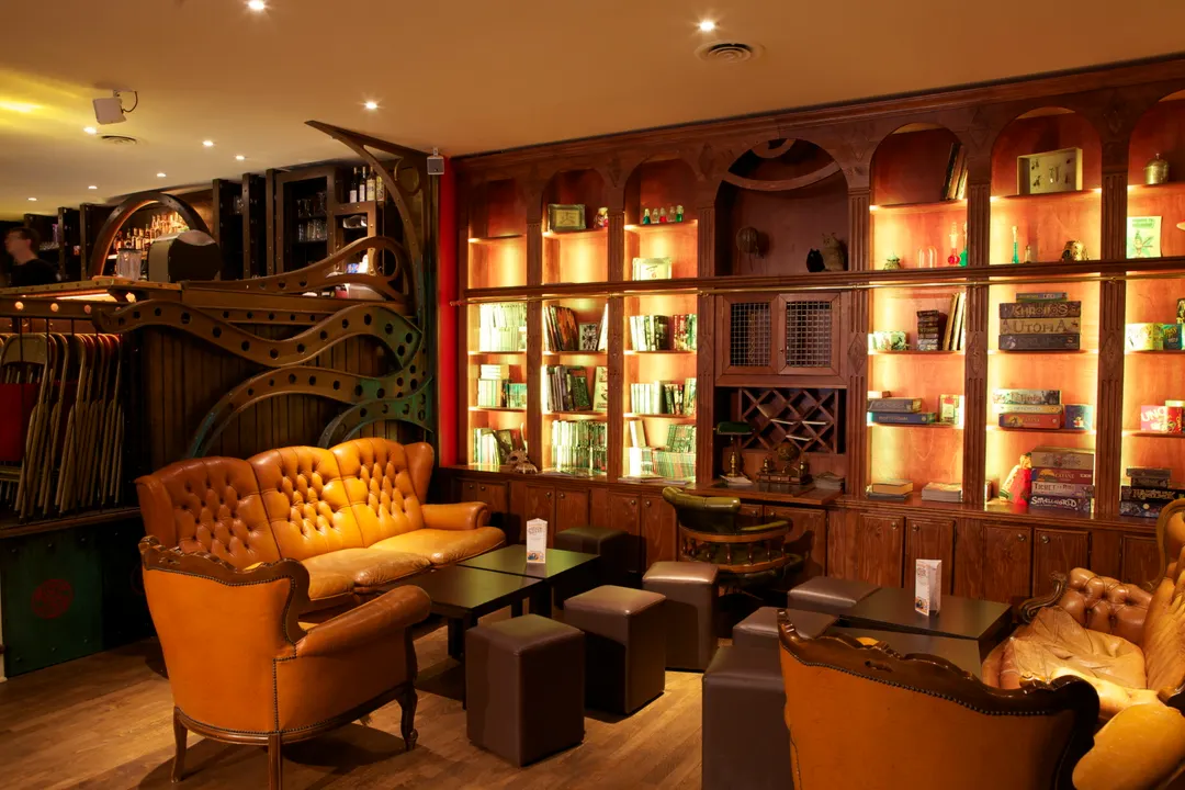 Le Dernier Bar avant la Fin du Monde Bar Paris