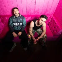 Tom & Collins