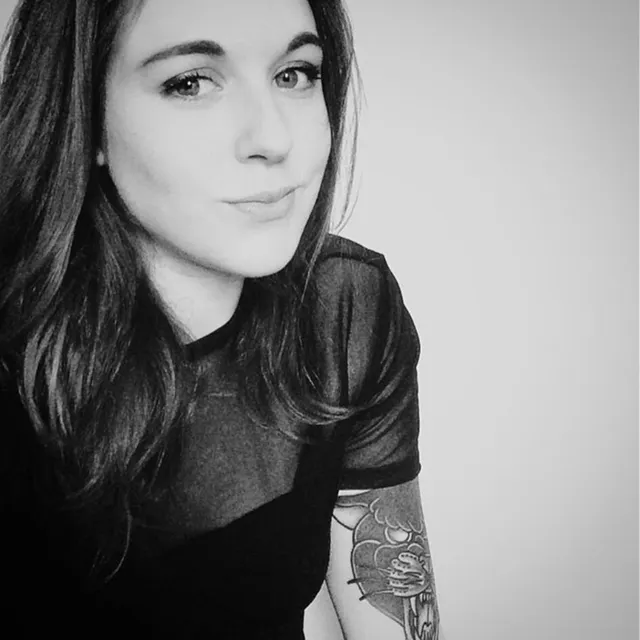 Manon L