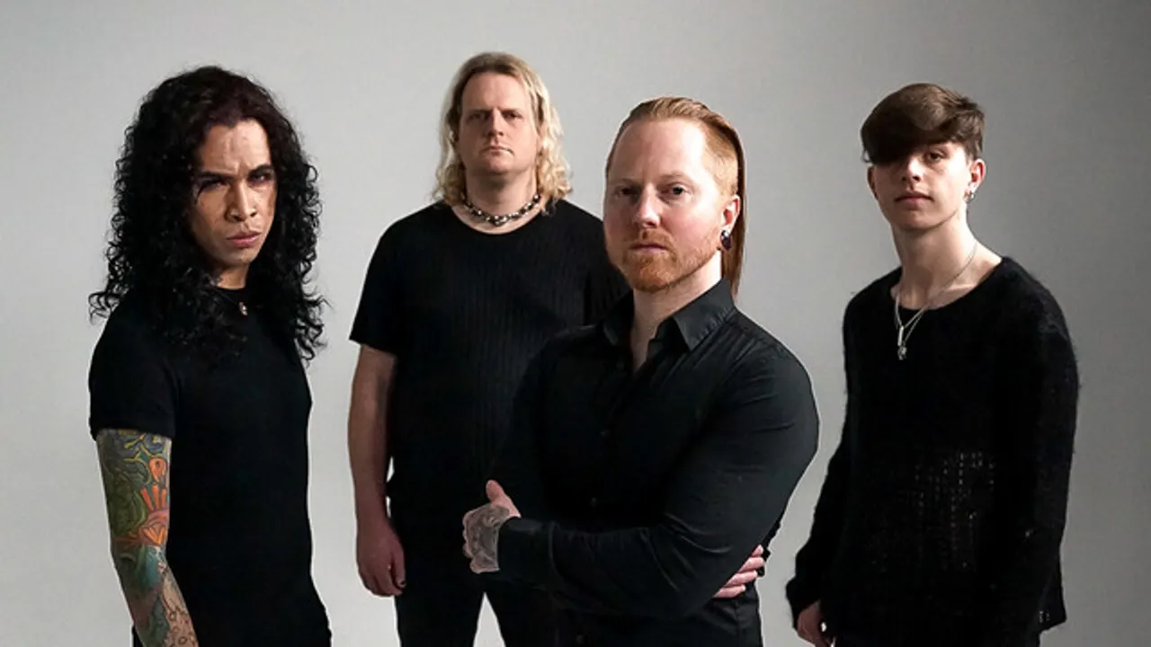 A Skylit Drive, Vampires Everywhere!