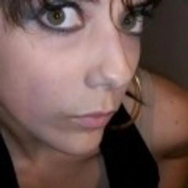 Alexa B